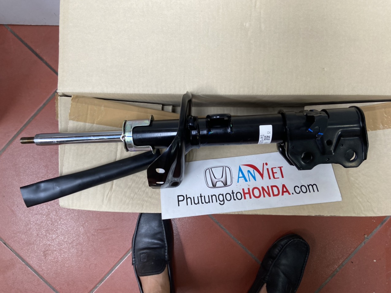 Giảm xóc trước xe Honda CRV